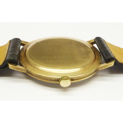 1077 - A 9ct gold Rotary wristwatch