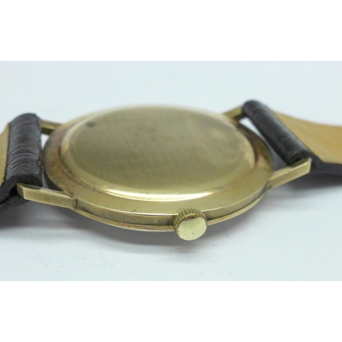 1077 - A 9ct gold Rotary wristwatch