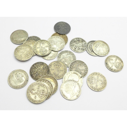 1096 - Assorted pre 1920 silver 3d coins, 32g