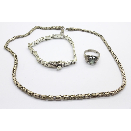 1105 - A silver bracelet, neck chain and ring, 70g