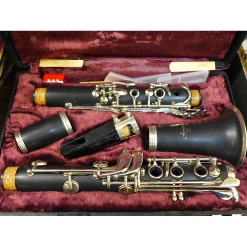 672 - An Armstrong clarinet, cased