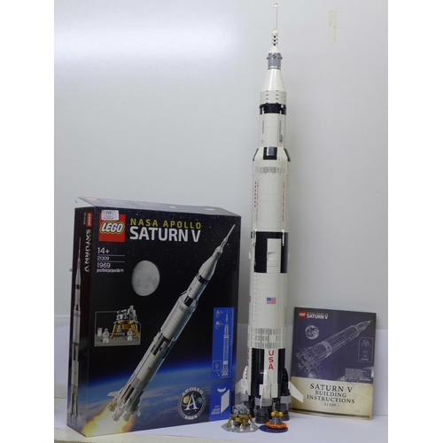 719 - A Lego model NASA Apollo Saturn V, 21309, 1969 pieces, with box, retired set, 100cm