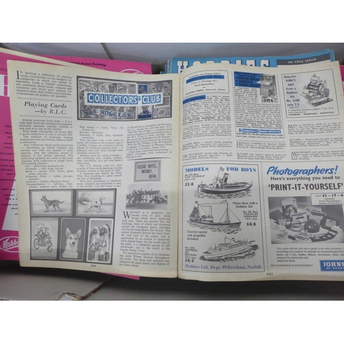 730 - 280 Hobbies Weekly magazines, 1950's and 1960's, some with loose plans