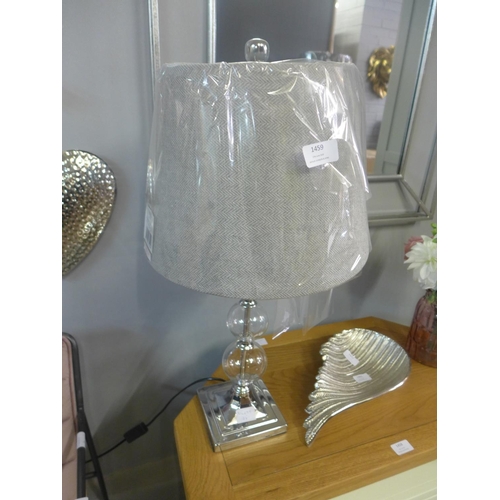 1550 - A Catalina glass table lamp with tweed shade (1832029)   #