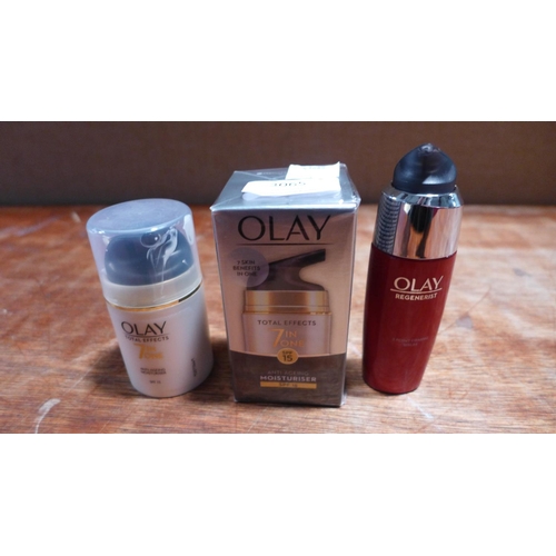 3065 - Olay Reg 3Point Super Serum (50Ml) and two 50Ml Olay Total Effects 7 In 1 Age Defying Moisturiser   ... 