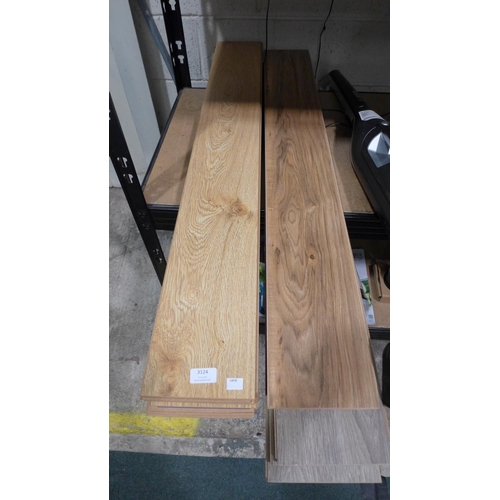 3124 - Quantity of Laminate Flooring (Oak)    (190-151)    *  This Lot Is Subject To Vat