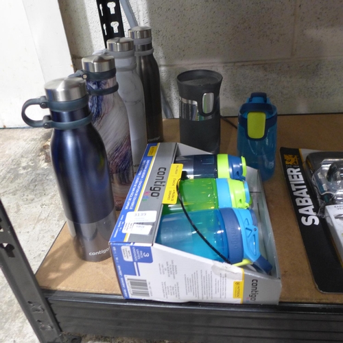 3139 - 9 mixed drinks bottles   *This Lot Is Subject To Vat