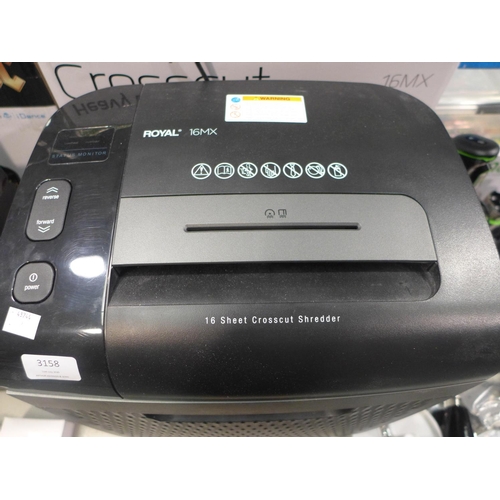 3158 - A Royal 16Mx Crosscut Shredder    (190-69)        *  This Lot Is Subject To Vat