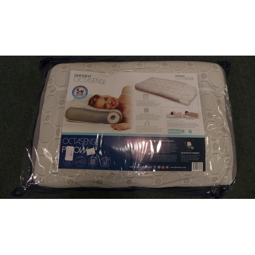 3168 - A Dormeo Octasense Pillow     (190A-42)   * This Lot Is Subject To Vat