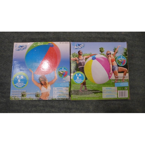 3299e - Five packs of two 1.5m beach balls - 10 balls in total , RRP £16.99 + vat each - * this lot attracts... 