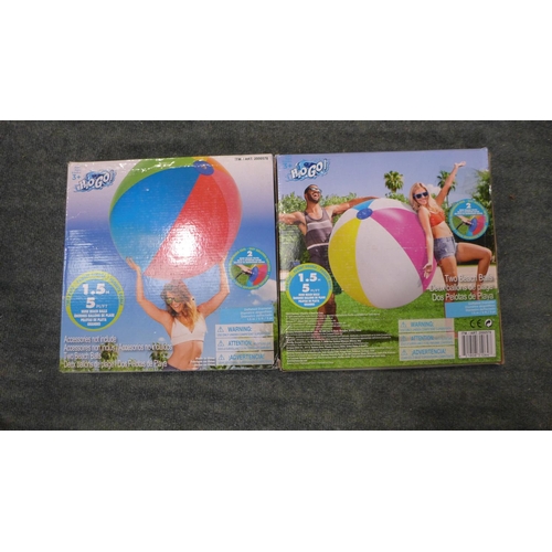 3299j - Five packs of two 1.5m beach balls - 10 balls in total , RRP £16.99 + vat each - * this lot attracts... 