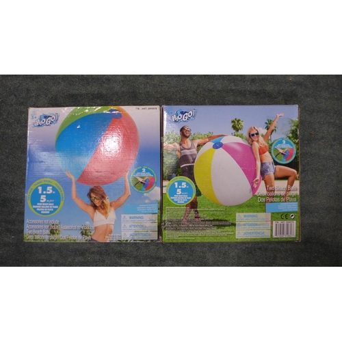 3299s - Five packs of two 1.5m beach balls - 10 balls in total , RRP £16.99 + vat each - * this lot attracts... 