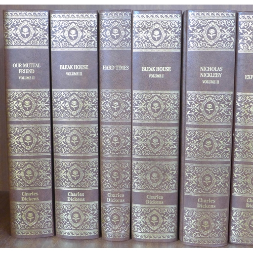 758 - A Fabbri reprinted editions of the Works of Charles Dickens (16)