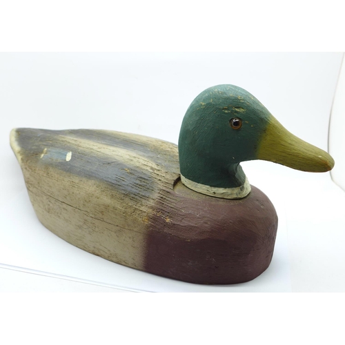 771 - An American folk art decoy duck
