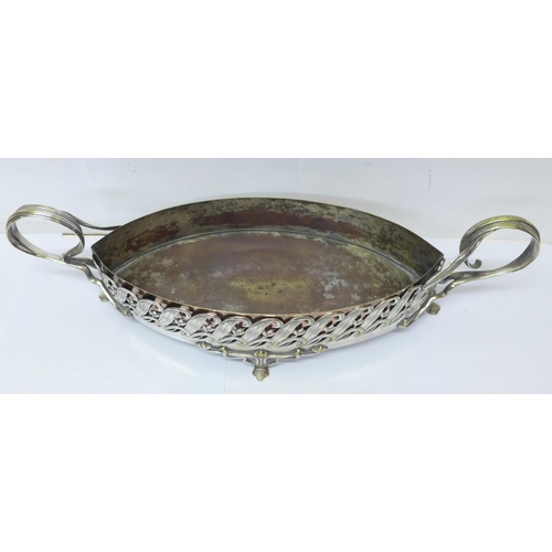 778 - An Art Nouveau silver plated dish with liner