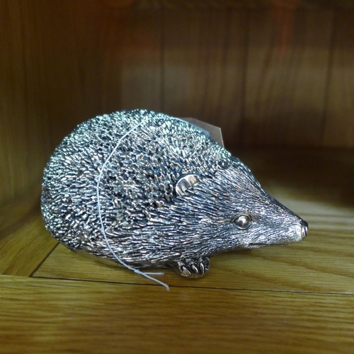 1456 - A silver effect hedgehog figure (1694904)   #