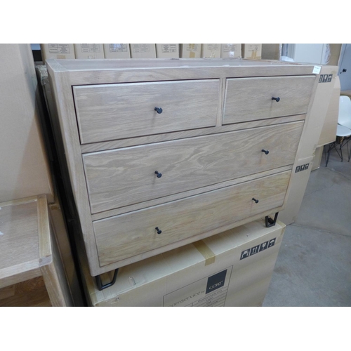 1683 - A Logan low chest of drawers