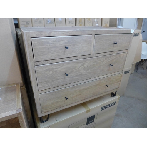 1688 - A Logan low chest of drawers