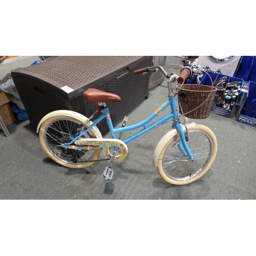 3323 - Elswick Cherish Blue traditional style bicycle with mudguards and basket (20