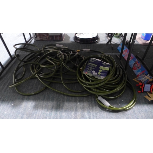 3343 - Two Flexon 30M 6Ply Hoses    (192-194)  * This Lot Is Subject To Vat