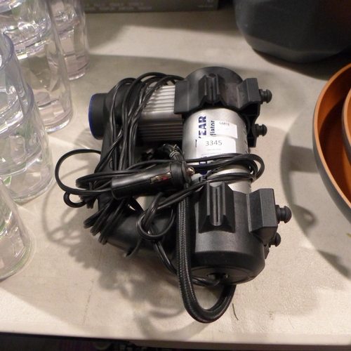 3345 - A Goodyear 12V Inflator   (192-187)  * This Lot Is Subject To Vat