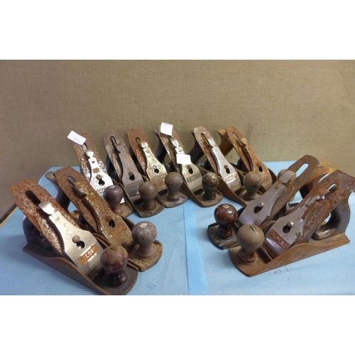 2020 - 10 Various No.4 woodworking planes - inc. Record, Stanley & Draper