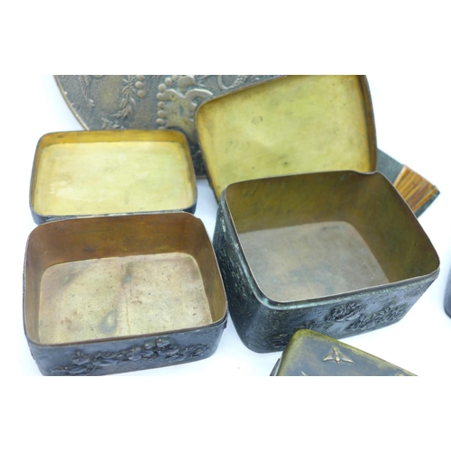 638 - A Japanese Komai style iron trinket box overlaid with gold decoration and three other oriental boxes... 