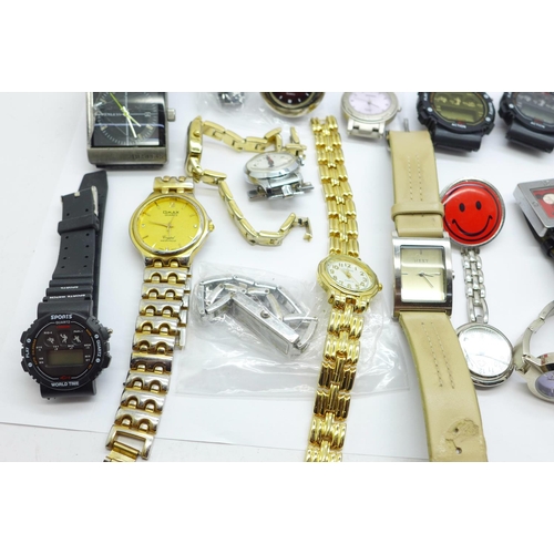 652 - Lady's and gentleman's wristwatches