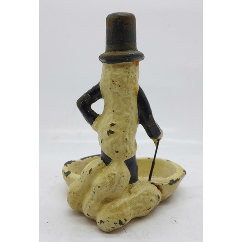 829 - A Mr Peanut original 1930's cast metal ashtray