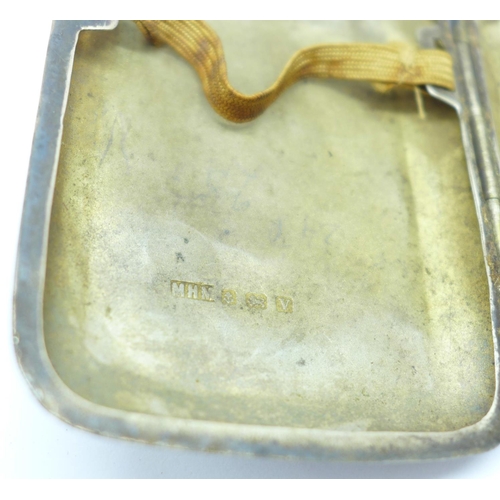 893 - A silver cigarette case, 62.4g