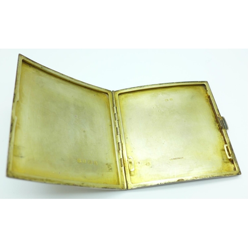 895 - A silver cigarette case, 117.4g