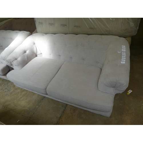Lot 1656      