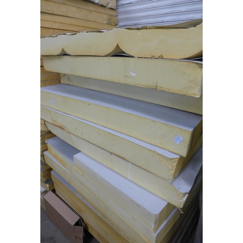 2498 - Pallet of insulation boards - equivalent to approx. 13 4' x 4' - thickness 120mm - this lot is subje... 