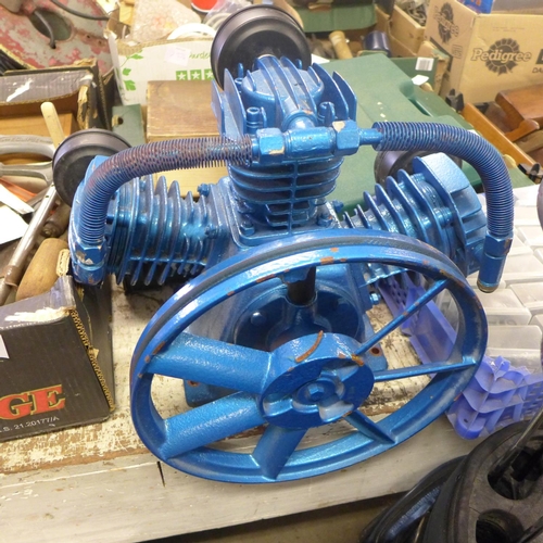 2375 - 3 Cylinder compressor pump