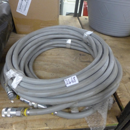 2468 - Quantity of hydraulic hose with quick couplings