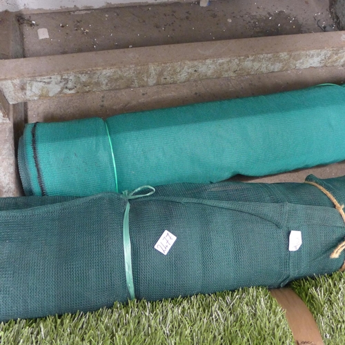 2477 - 2 rolls of green mesh netting