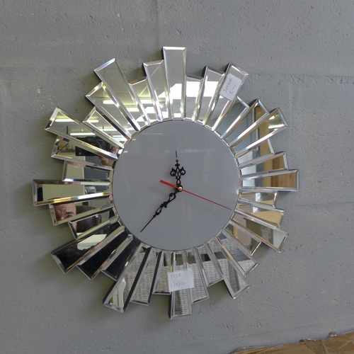 1838 - A mirrored clock