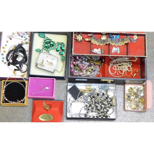 768 - A jewellery box and a collection of costume jewellery