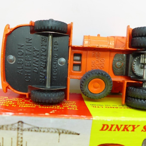 882 - A Dinky Supertoys Concrete Mixer, 960, boxed