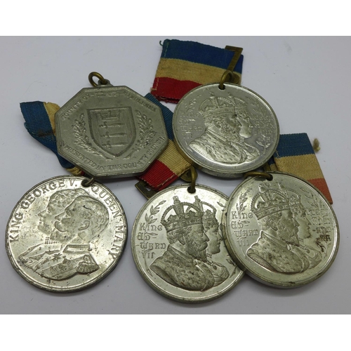 911 - Commemorative medals, etc.