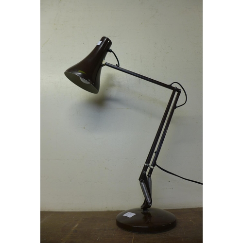 401 - A browm metal anglepoise desk lamp