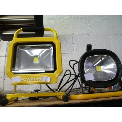 2187 - 30W LED portable worklight (110v) & 1 x 240v/110v LED worklight - very bright - unused - W