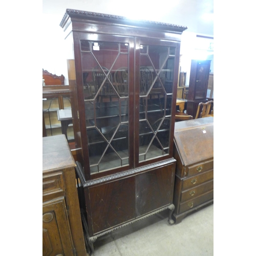 252 - An Edward VII Chippendale Revival mahogany bookcase