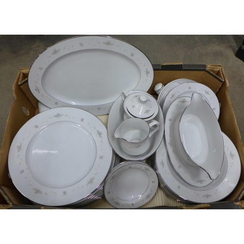 1174 - A Sango Japanese dinner service **PLEASE NOTE THIS LOT IS NOT ELIGIBLE FOR POSTING AND PACKING**