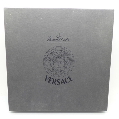 651 - A Rosenthal Versace plate, boxed