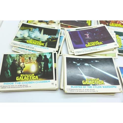 655 - Bubble gum cards, Battlestar Galactica and The Black Hole