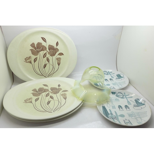 714 - A pair of Fiesta Barker Bros plates and three Maidstone Meakin plates