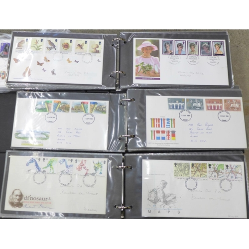 753 - An album of 58 GB first day covers, 1977 to 1989, various years, an album of 64 first day covers 198... 