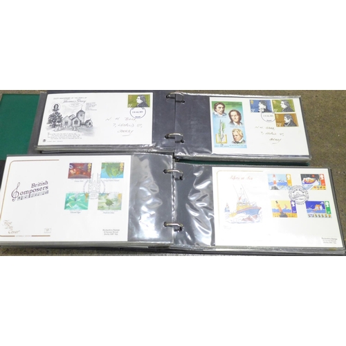 781 - An album of 68 GB first day covers 1965 to 1980 and 73 GB first day covers 1981 to 1986