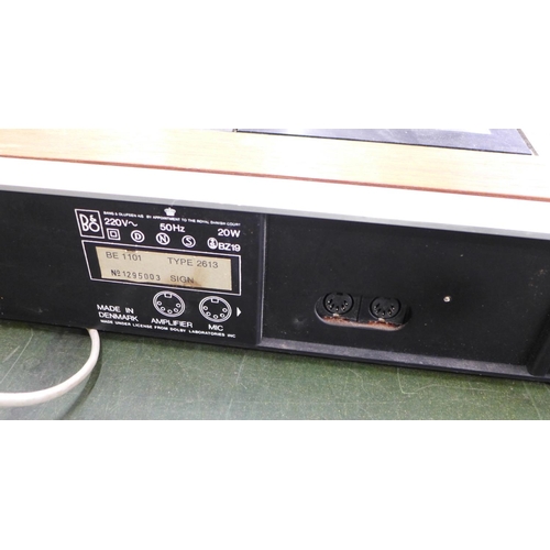 805 - A Beocord 1101 cassette deck - for spares or repair